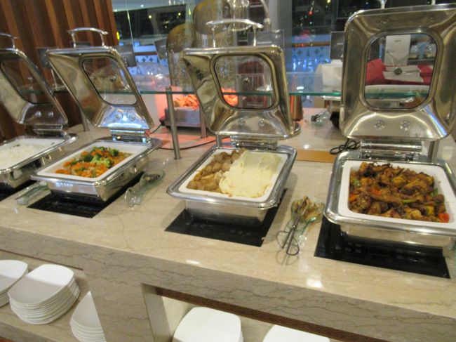 お腹がいっぱいだけど、一通りみてみた