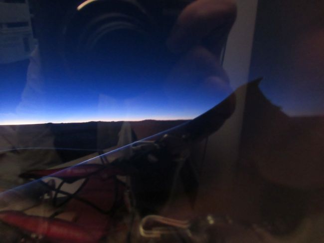 そろそろ夜が明けてくる