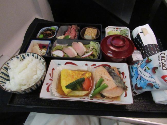 到着2時間前に朝食。今回は和食にした