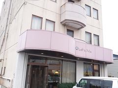 今日のお宿は北秋田市にある「ビジネスホテル八木」です。
こんな辺鄙な（失礼）ところに泊まるには理由があります。