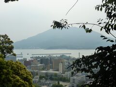 Day2
翌日はホテルから歩いて城山展望台へ。
