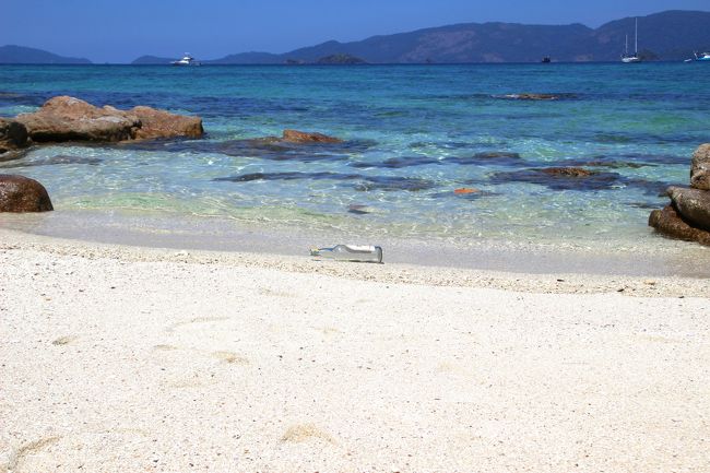 ☆Mia Luna Beach View @ Koh Lipe Thai<br /><br />時が止まったかのような<br />静かな静かな時間がゆっくりと過ぎて行きます。