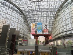 金沢駅東口前にはもてなしドーム。