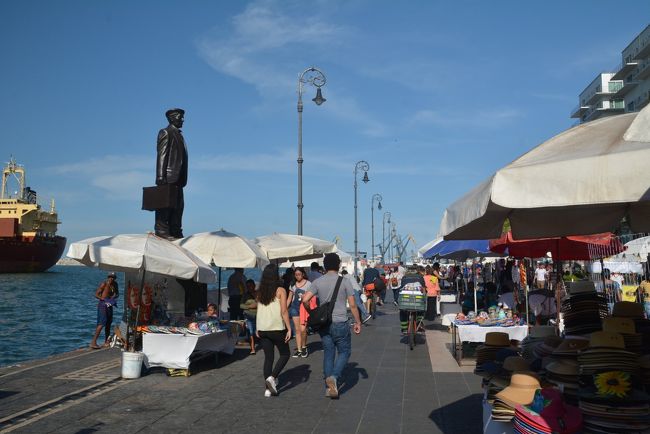 港へ行きました。