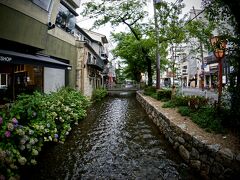 【祇園白川、白川筋】

それは、それは、暑い京都の夏ですが...