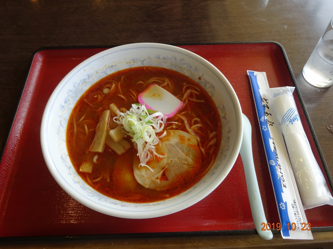 千里浜レストハウスでランチに辛口ラーメンを食べました