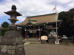 朝早く自宅から国道１６号をとことこと走り、最初にたどり着いたのが人見神社。