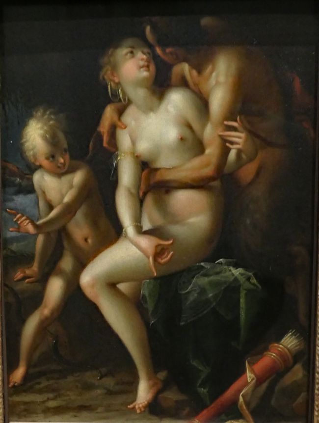 同じ画家が1595年に描いた「ジュピター、アンチオーペとキューピッド, Jupiter, Antiope and Cupid」はギリシャ神話を題材にしています。ここでも中央の女性アンチオーペが光を浴び、美しさが協調されています。宮廷や貴族にアピールする画法の典型だろうと思います。