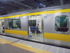 普通電車で　本八幡駅に向かいます。
