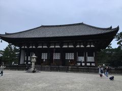 興福寺も正倉院展の影響もあってか、こちらもかなり並んでいました。