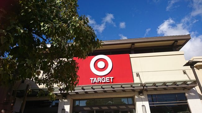 ホールフーズの後はアラモアナセンターのターゲットへ