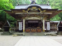 長瀞駅から歩いて10分ほどの所にある神社ですが、山麓の緑に囲まれた静かな神社です。