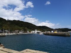 相島上陸～！のどかで、海の色も澄んで素敵な島です。