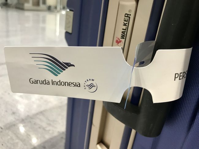 カウンターに並んでるときに名前書いて～と配られるタグ。