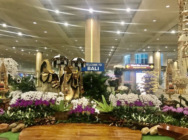 通路を抜けると写真スポットがお出迎え。