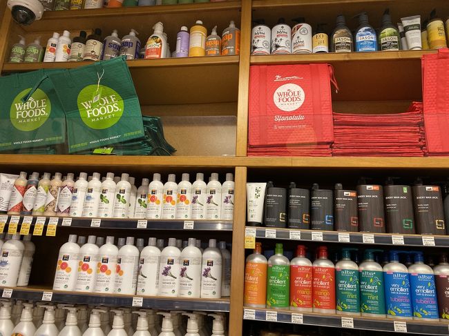 上の棚にある保冷バックが欲しい