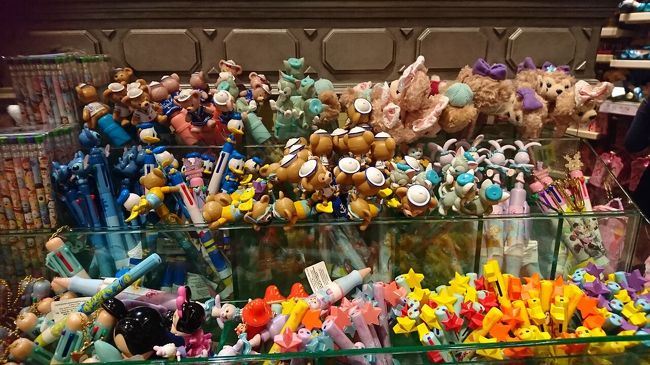 ペンも可愛いのがたくさん！