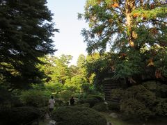 輪王寺には庭園があり、300円払うと入ることができます。