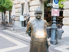 The Fat Policeman Statue