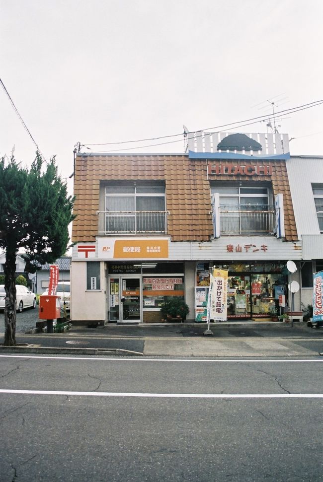 福井中野簡易（ふくいなかのかんい）郵便局<br />〒918-8186  福井県福井市中野3-1204-1<br />TEL：0776-38-2500<br />取扱店番号：337350<br />ATM：なし<br /><br />福井中野簡易郵便局　10：26（7.8km・165.3km・42.5km/h）<br />　　　　　　　　　　10：40