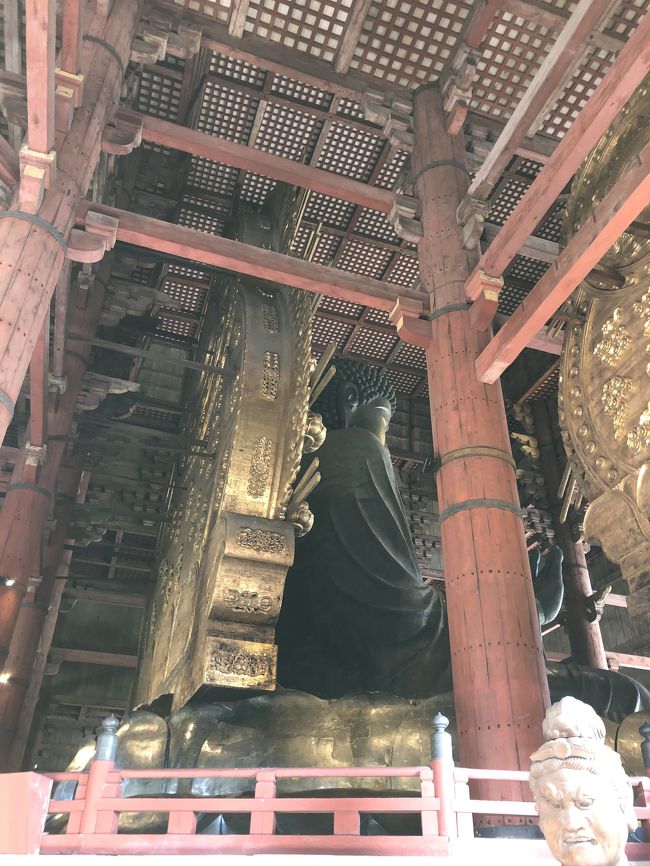 大仏尊像斜め後ろ