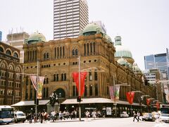 クイーン・ビクトリア・ビルディング(Queen Victoria Building、QVB)。