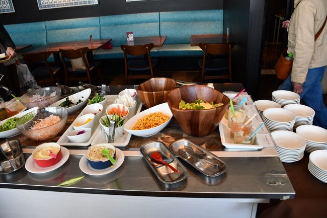 ビュッフェ形式で、食べ次第でした