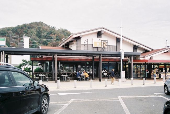 米原ジャンクションから北陸自動車道へと入り南条サービスエリアで休憩を取ります。<br /><br />米原JCT　08：51（64.1km・67.6km・96.2km/h）<br />南条SA　09：39（74.6km・142.2km・93.2km/h）<br />　　　　 10：05