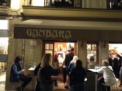 こちらも大人気のお店 Ganbara。