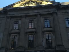 立派なユトレヒト市庁舎。