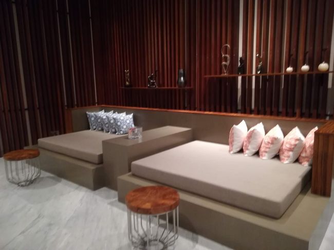 お休みどころが広くていいですね。