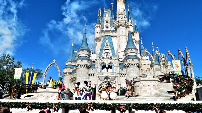 アメリカ ウォルト ディズニー ワールド 1 出発 マジックキングダム ミッキーのベリー メリー クリスマス パーティー オーランド アメリカ の旅行記 ブログ By Arriettyさん フォートラベル