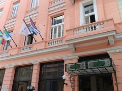 ホテルアンボス

https://goronekone.blogspot.com/2019/11/hotel-ambos-mundos.html