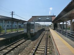 14:02
鹿又で、普通1634D.小牛田行と列車交換。