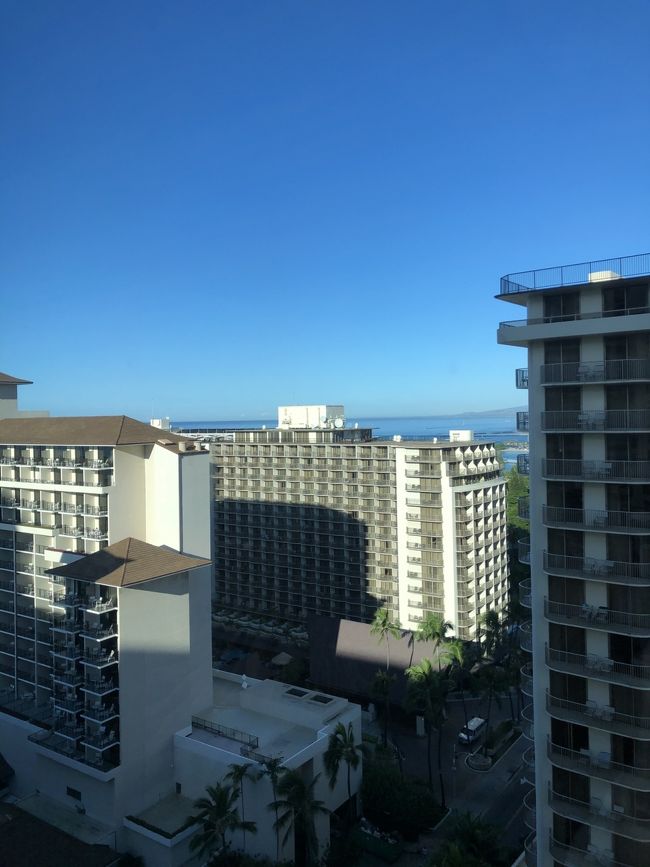 部屋から微かにパーシャルオーシャンビュー