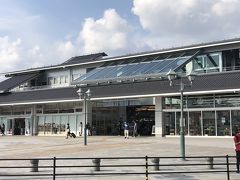 広島空港からはジャンボタクシー2,000円を利用して尾道駅にやってきました。