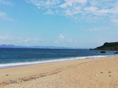 この日は伊計島の大泊ビーチに来ました。
風が強く波も高い・・・悪コンディション（涙）
