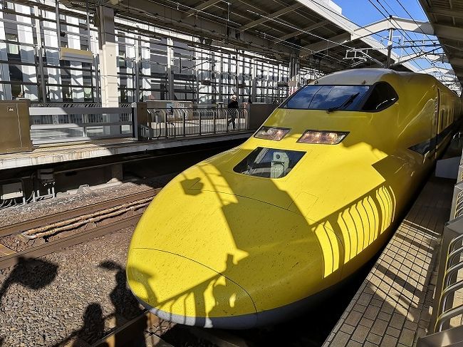 ドクターイエローを待ち伏せ 叡山電鉄のひえいとナシ20形食堂車