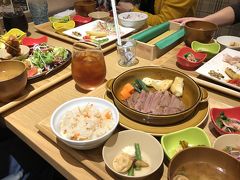 特に高崎名物関係なく、和食チェーンレストランの「chawan」で。
ステーキ定食や竜田揚げ定食。炊き込みご飯が美味しかった。