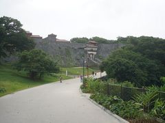 10分程度で首里城公園に到着しました。