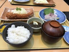 セントレアで早めの夕食？
まるは食堂でごはん食べて今回の旅は解散です！

月～金だったので（航空券の値段の関係で）
前後の土日も休みでゆったりした日程で旅行できました。
たまにはこういうのもいいかな。