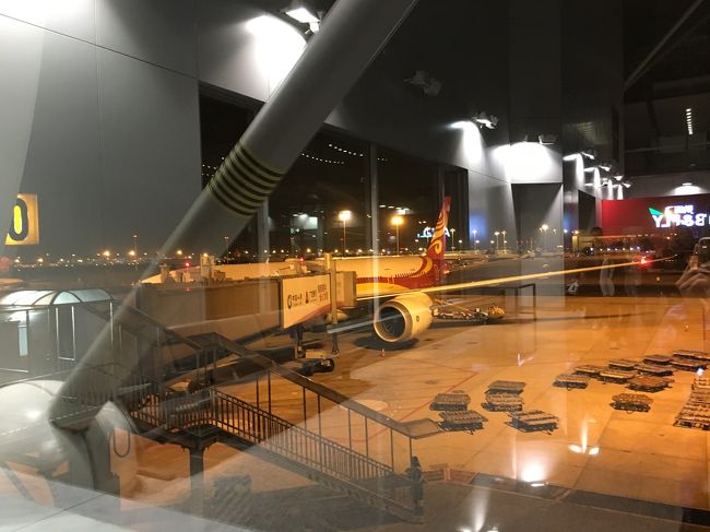 そうこうしているうちに北京到着。<br />乗ってきた飛行機。ありがとーー。