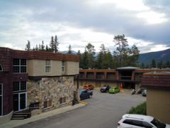 Tonquin Inn