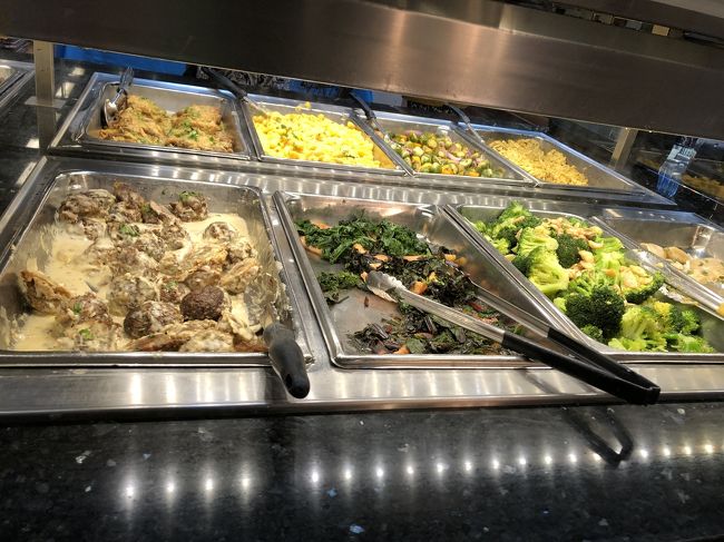 お惣菜も美味しそう