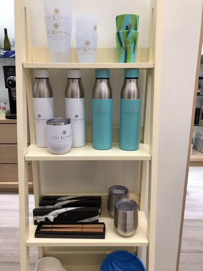 この水筒めちゃくちゃ惹かれましたがチトでかい。もうひとまわり小さかったらな。次回来て小さいサイズがあったら買おうと諦めました