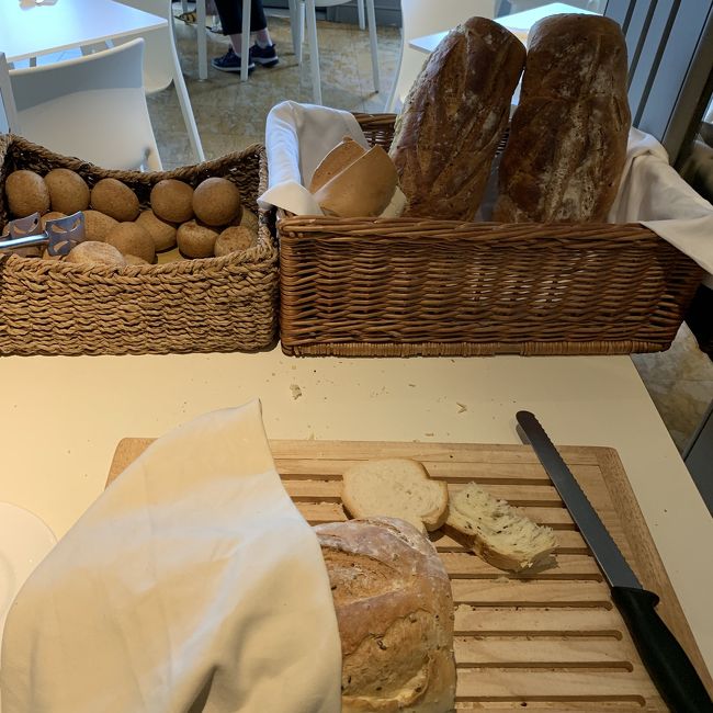 パン美味しかった。