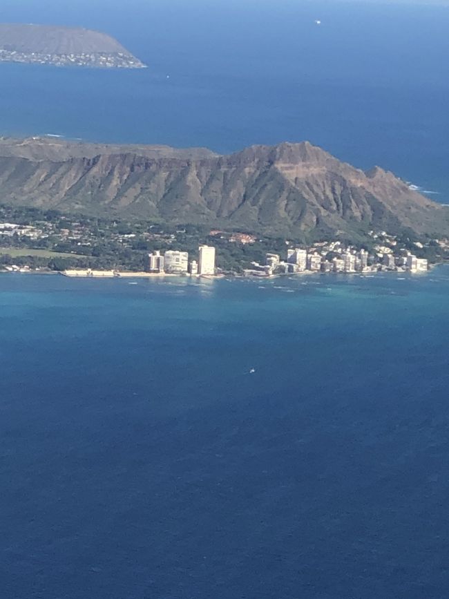 飛行機離陸～。最期にダイアモンドベット眺め～。色々あり疲れた～<br />とは言うもののまた来たくなるのがハワイでした。<br />読んで頂きありがとう御座いました。マハロ。