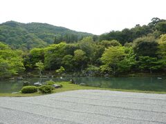 その後、嵐山を散策。
天龍寺へ。