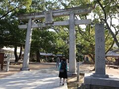 萩本陣から車で５分ほどのところにある松陰神社へ。