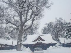 北鎮記念館に立ち寄った後、向かいの北海道護国神社に向かうと、身が引き締まる思いが致しますね。しっかりと英霊の皆様のことなども思いながら、参拝してまいりましょう。